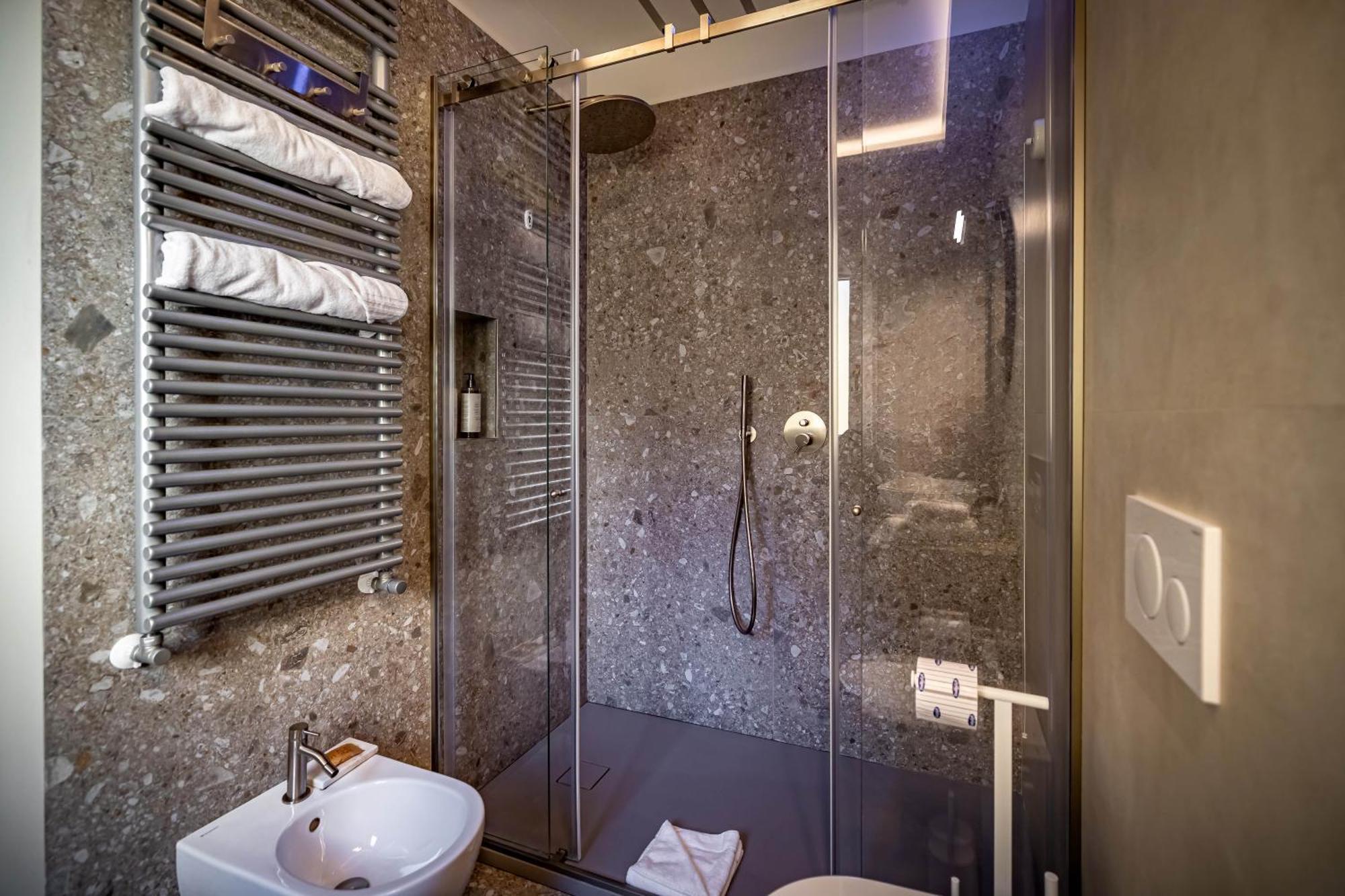 فلورنس Dimora Collection - Le Torri - Boutique Luxury Suites - Adults Only المظهر الخارجي الصورة